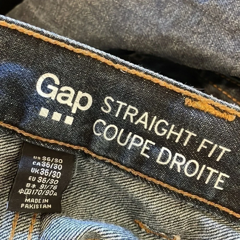 Gap Men’s Medium Wash Straight Fit Jeans 36W 30L